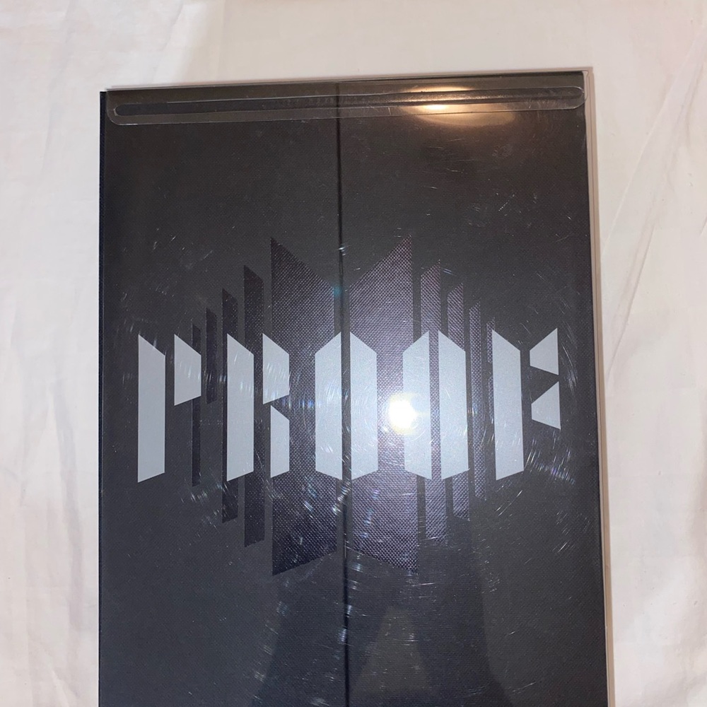 BTS PROOF CD in Sleek Black